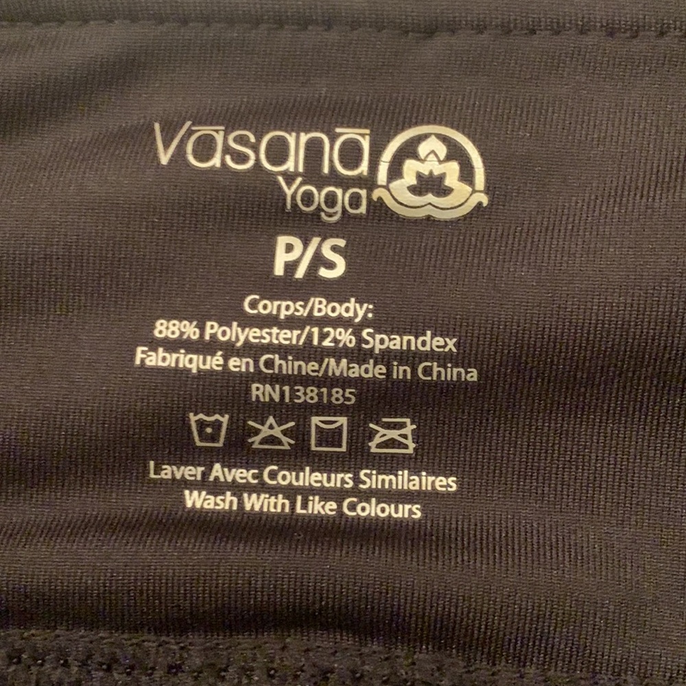 🖤Vasana yoga pants with back pocket 28” inseam🖤 - Picture 4 of 5
